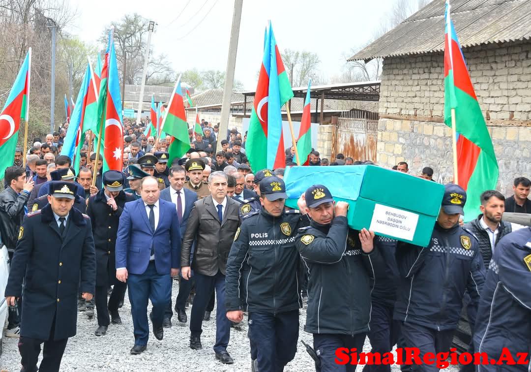 Göyçay şəhidini son mənzilə yola saldı.Allah bütün şəhidlərimizə rəhmət eləsin amin