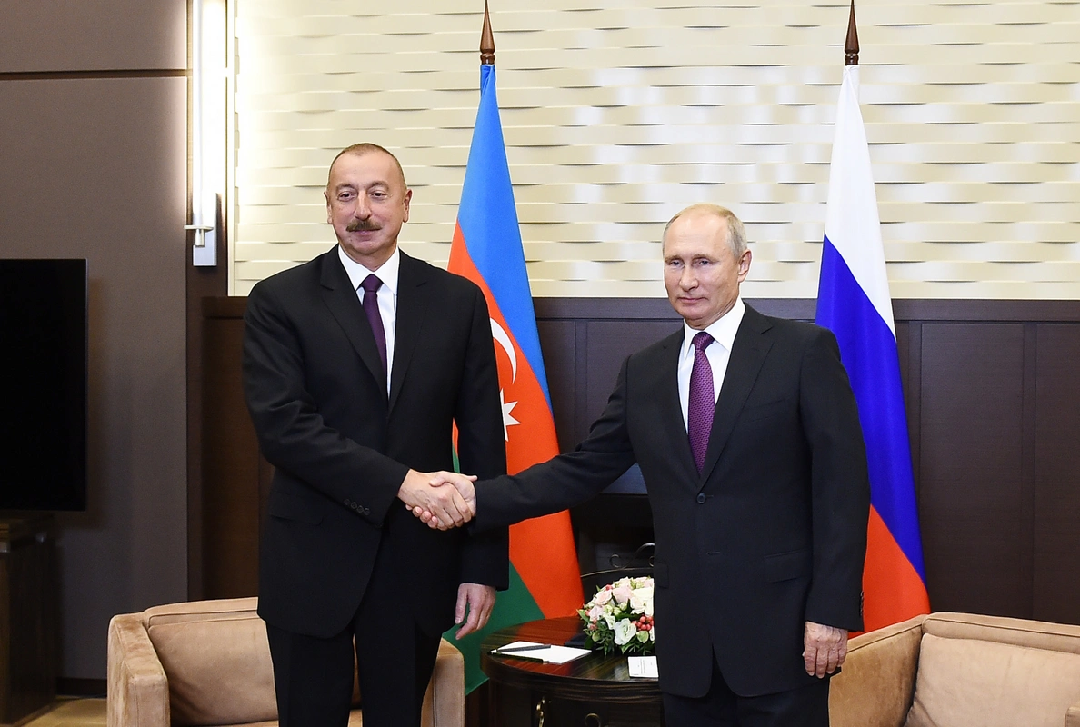 Vladimir Putin İlham Əliyevə təbrik məktubu göndərib