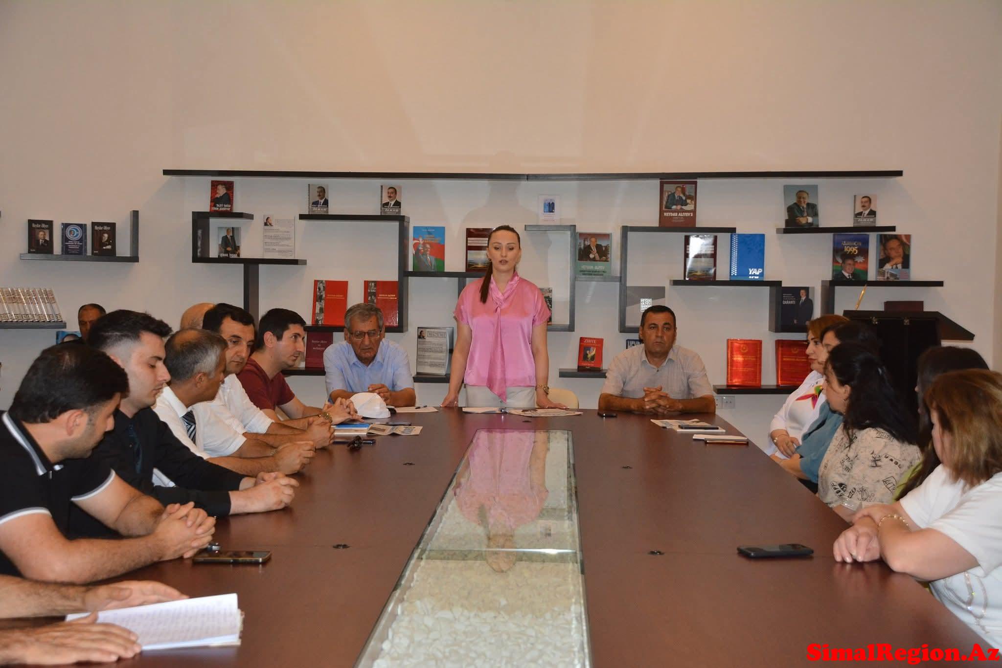 Milli Mətbuatda Üzeyir Hacıbəyov imzası