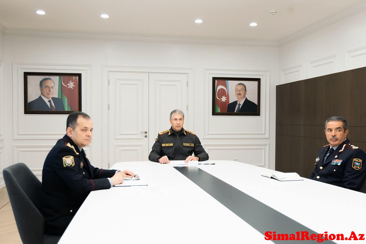 Daxili İşlər Nazirliyində Nazir Vilayət Eyvazovun Rəhbərliyi İlə Əməliyyat Müşavirəsi Keçirilib