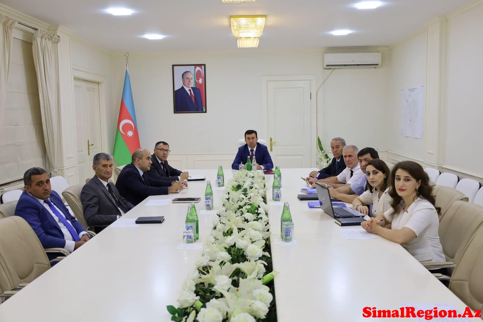 İsmayıllıda rayon icra hakimiyyəti başçısının vətəndaş qəbulu davam edir